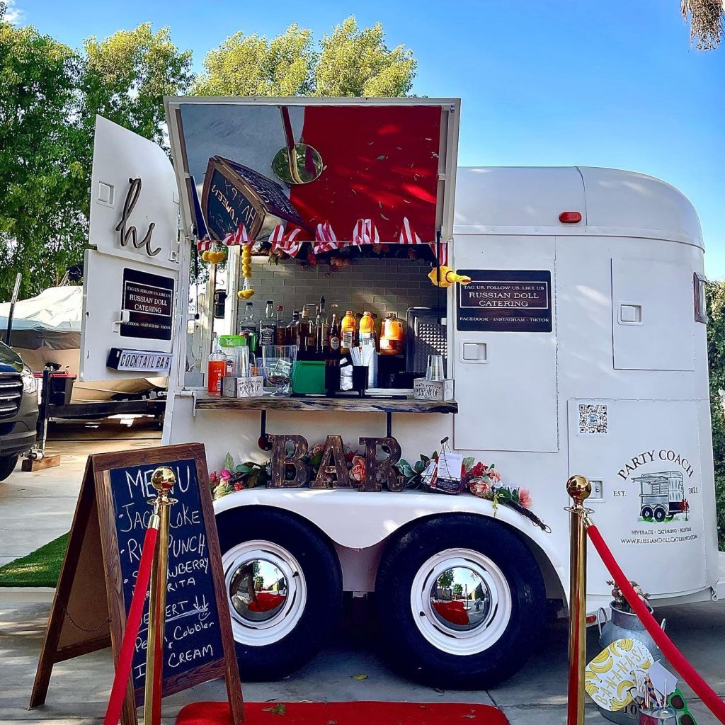 Mobile Bartending Services that come to you and on the go.